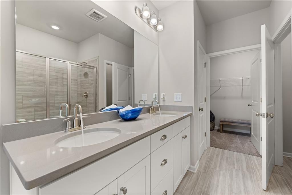 3923 Shelleydale Drive Unit 54