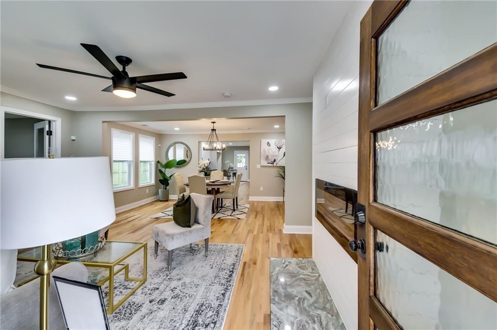 1417 Lockwood Drive SW