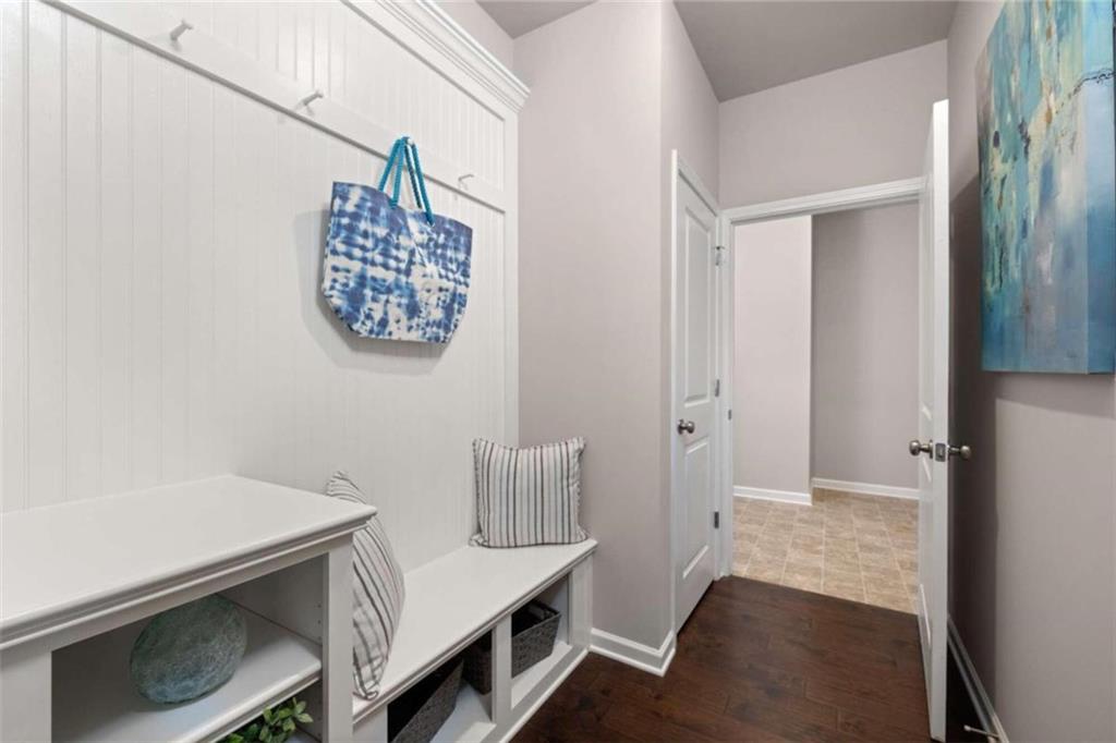 3928 Shelleydale Drive Unit 30