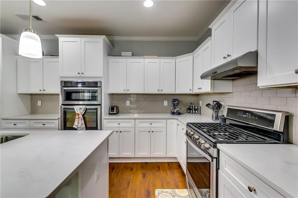 3105 King Walk Circle SW