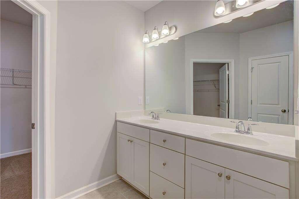 3906 Shelleydale Drive