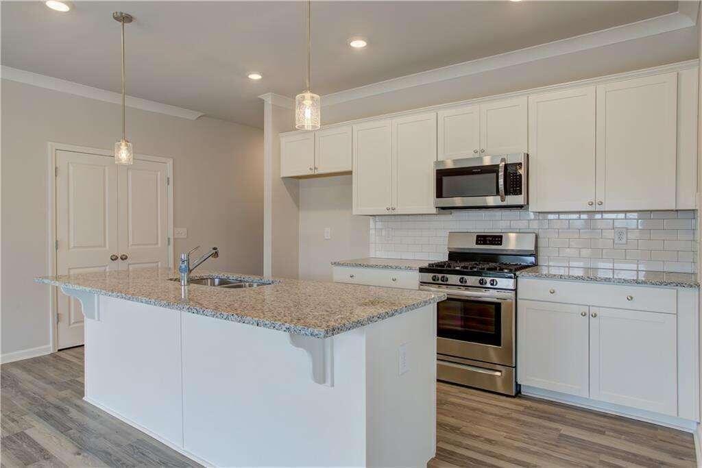 3861 Shelleydale Drive