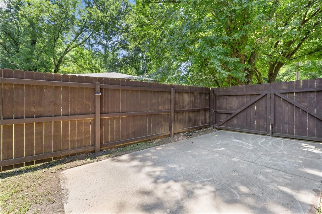 1225 Redford Drive SE