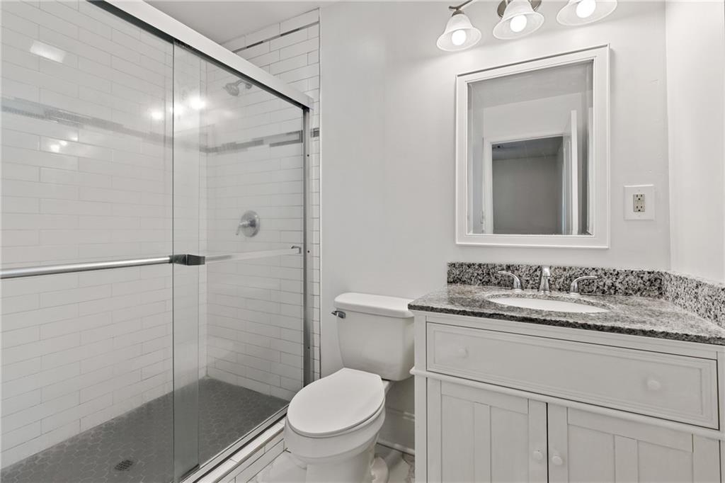 1225 Redford Drive SE