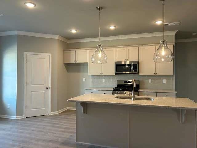 3851 Shelleydale Drive