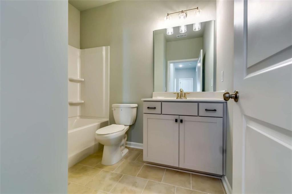 3855 Shelleydale Drive