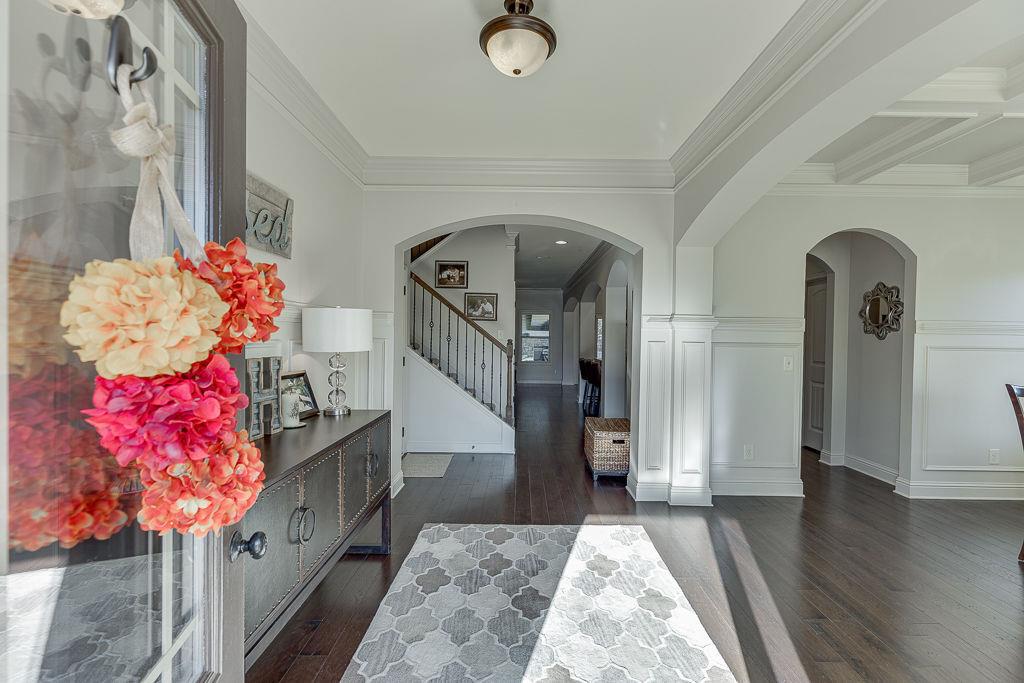 2225 Independence Lane