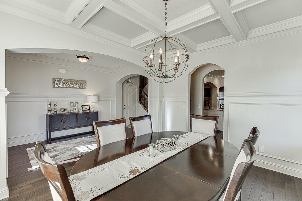 2225 Independence Lane
