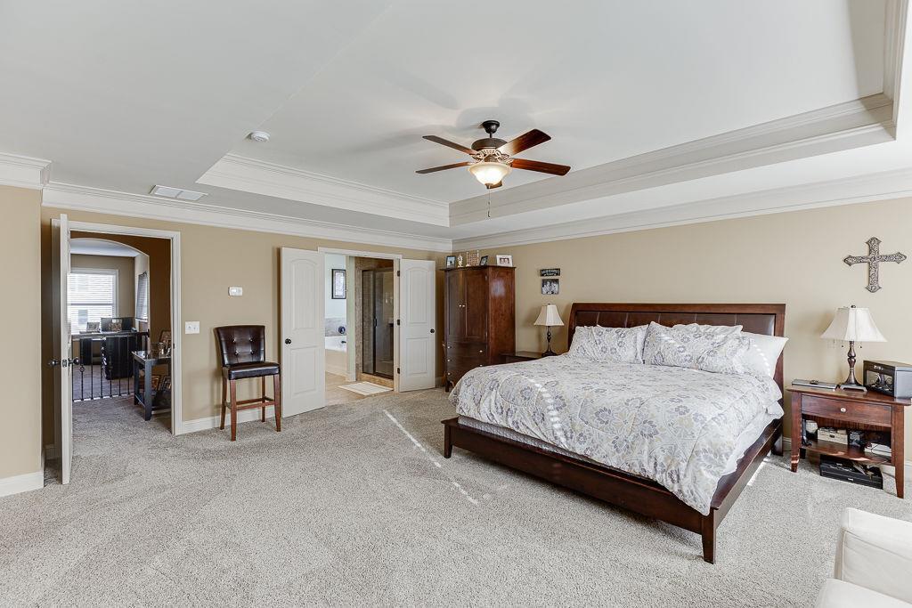 2225 Independence Lane