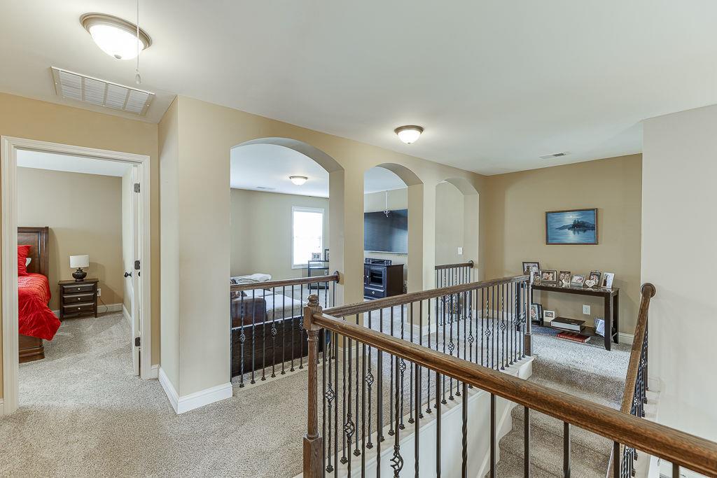 2225 Independence Lane