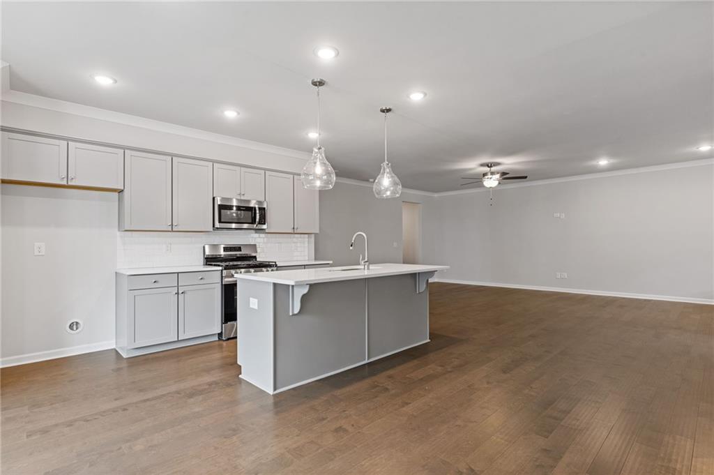 3908 SHELLEYDALE Drive Unit 39
