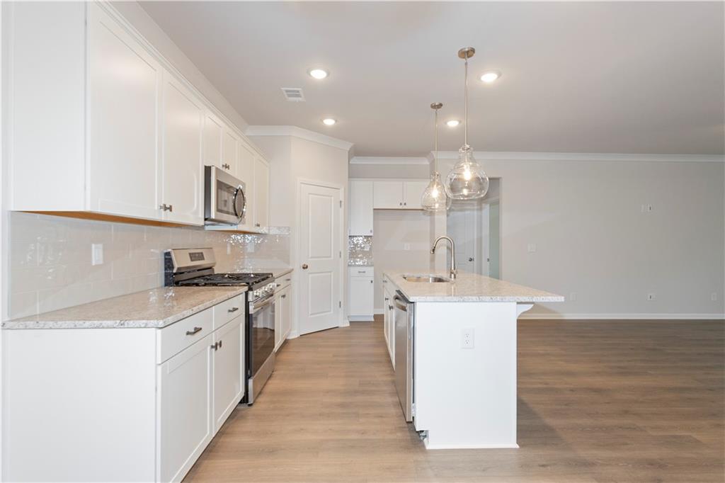 3800 Shelleydale Drive Unit 1