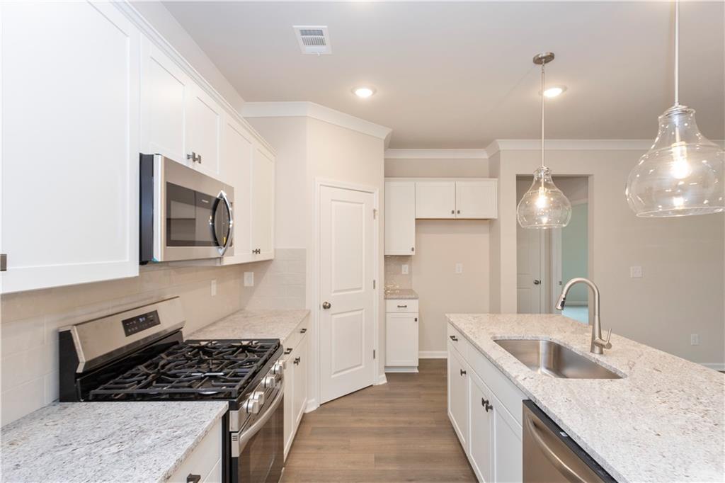 3800 Shelleydale Drive Unit 1