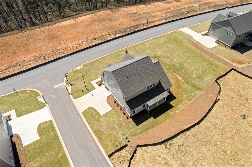 15 Overview Court