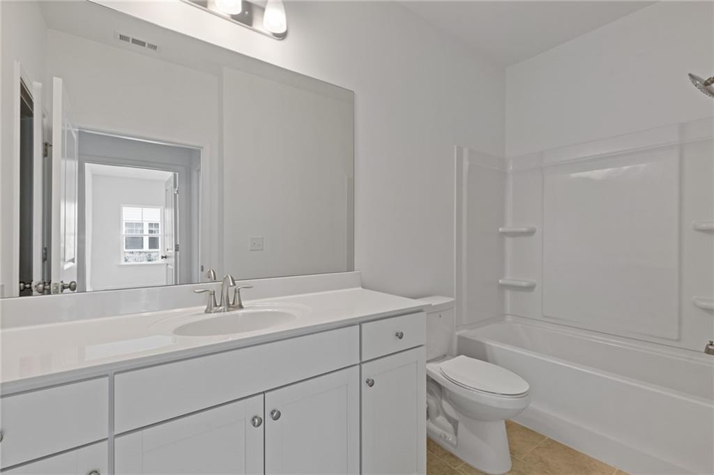 3865 Shelleydale Drive Unit 82