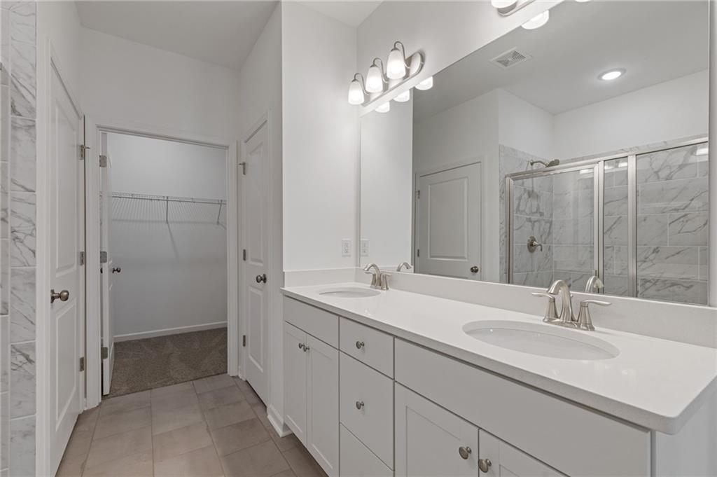 3865 Shelleydale Drive Unit 82