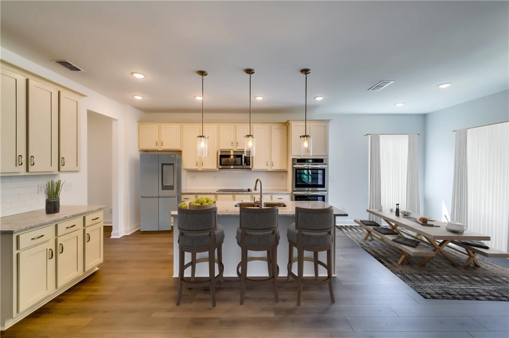 537 Principal Meridian Drive