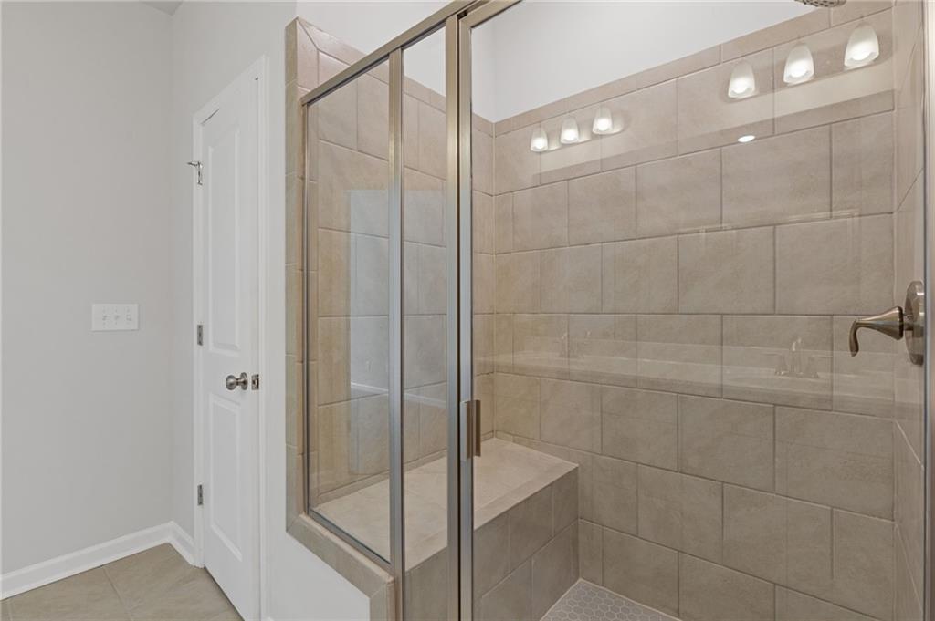 3908 SHELLEYDALE Drive Unit 39