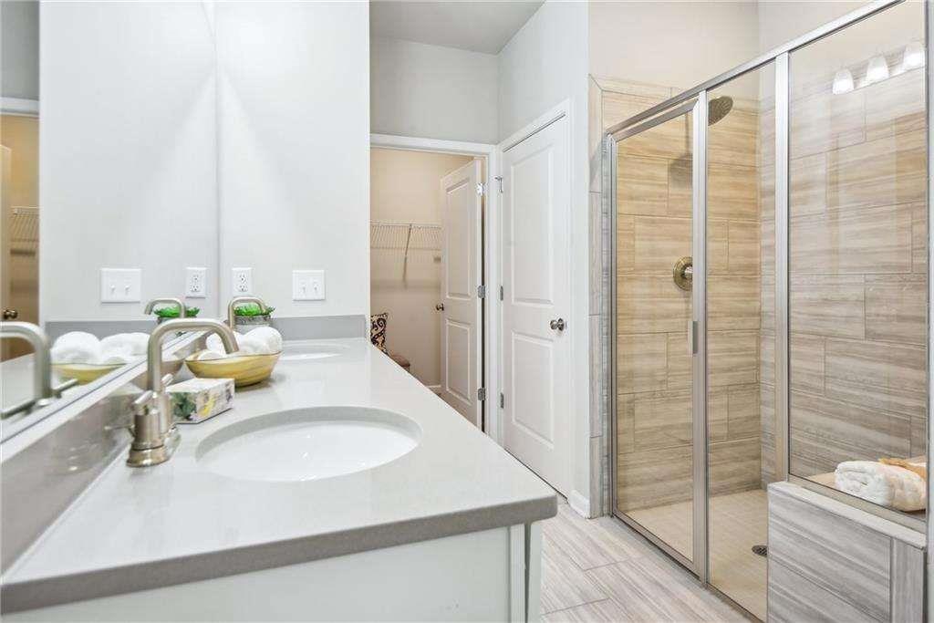 3712 Cheswolde Avenue