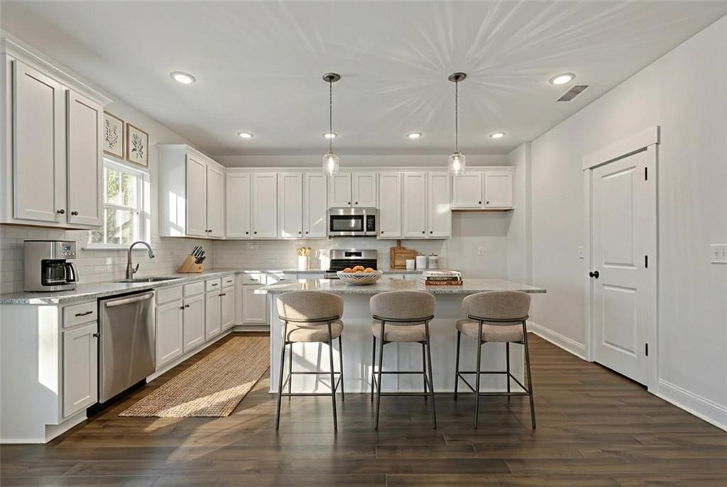 457 Principal Meridian Drive