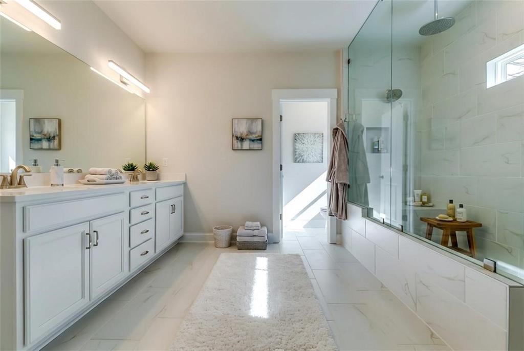 321 Principal Meridian Drive