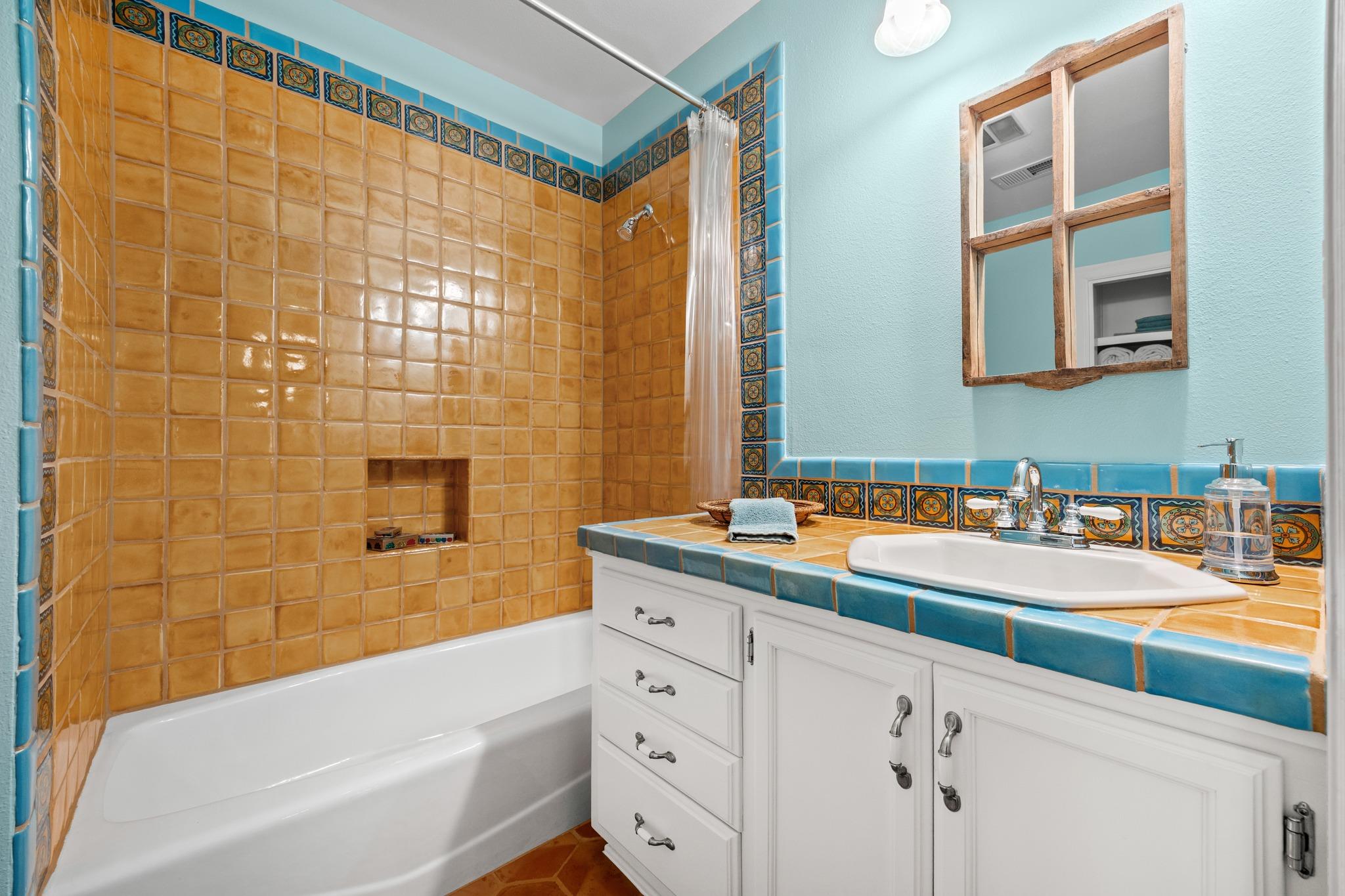 1517 W 29th ST
