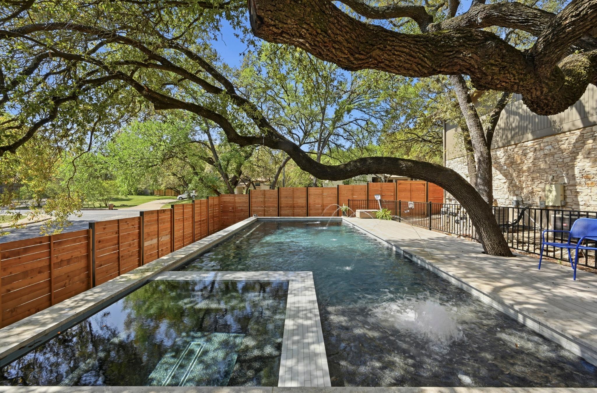 3100 Honey Tree LN
