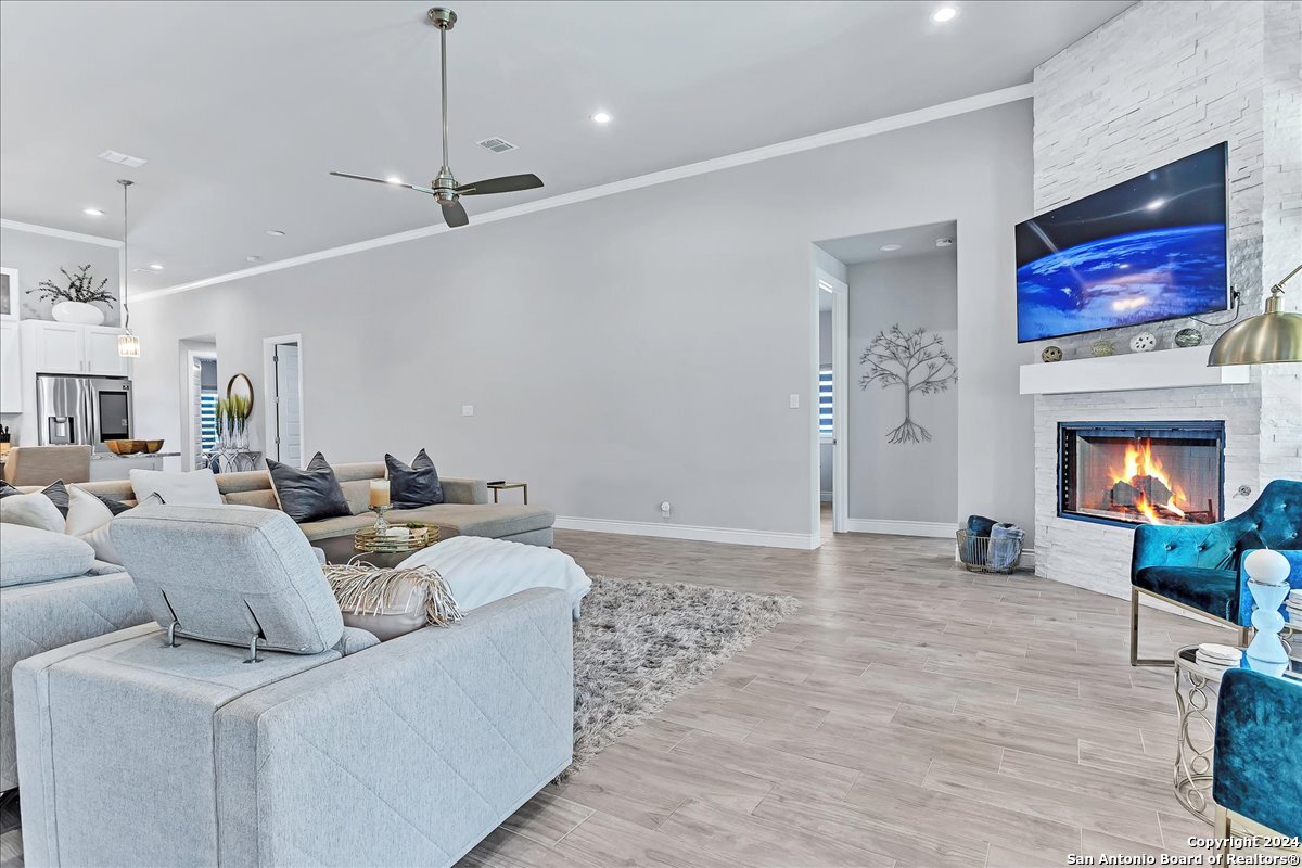 25106 ESTANCIA CIR
