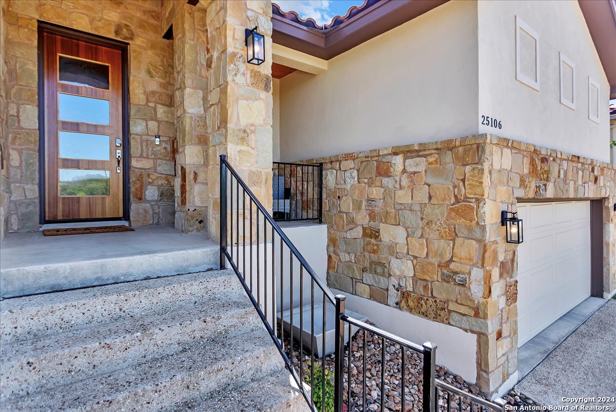 25106 ESTANCIA CIR