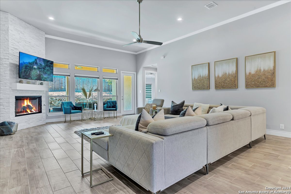 25106 ESTANCIA CIR