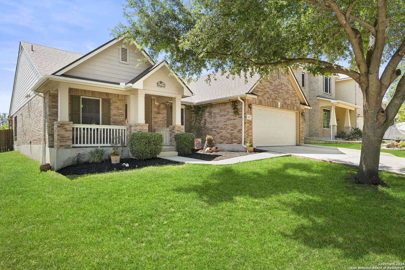417 TURNBERRY WAY