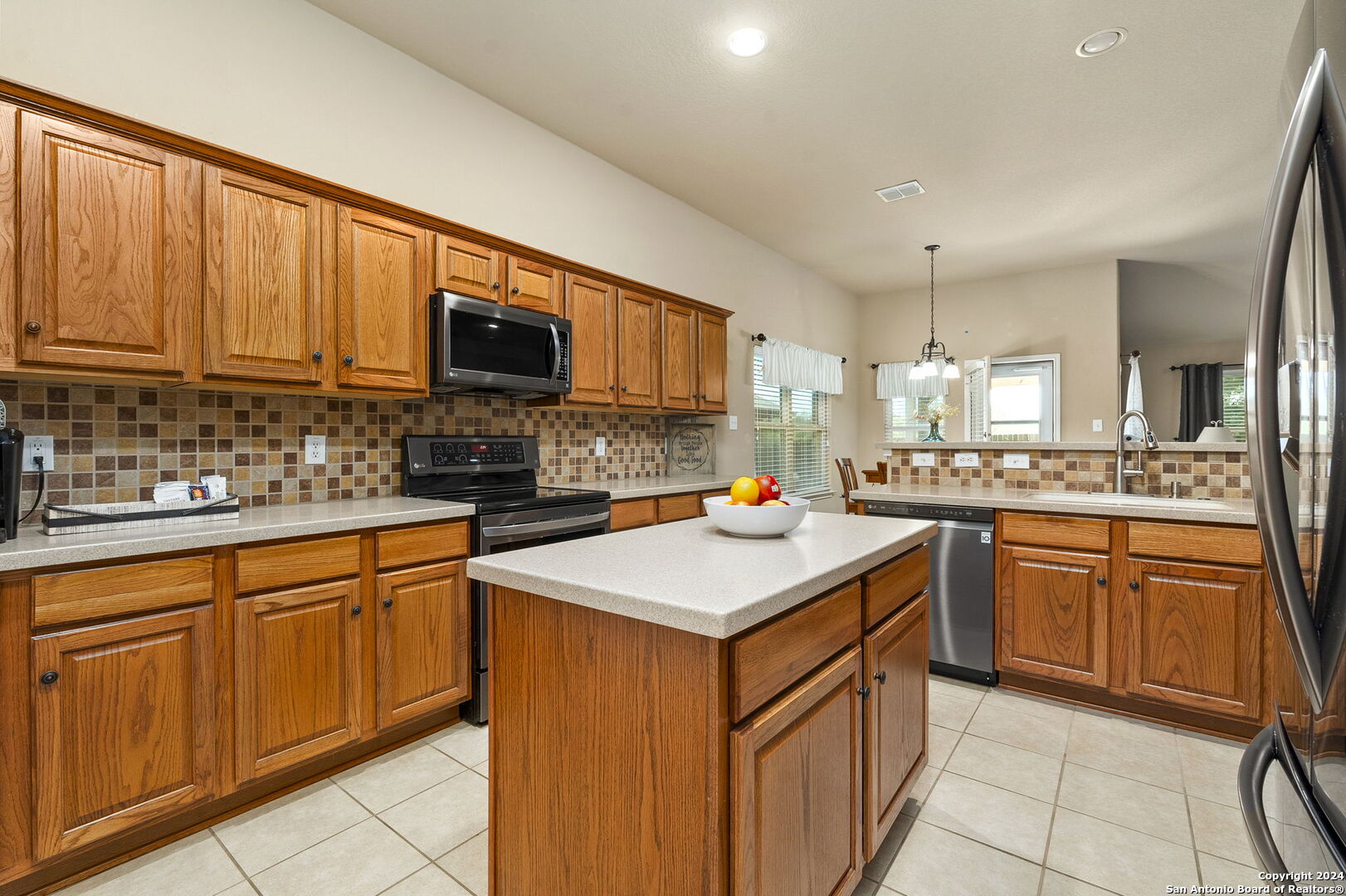417 TURNBERRY WAY