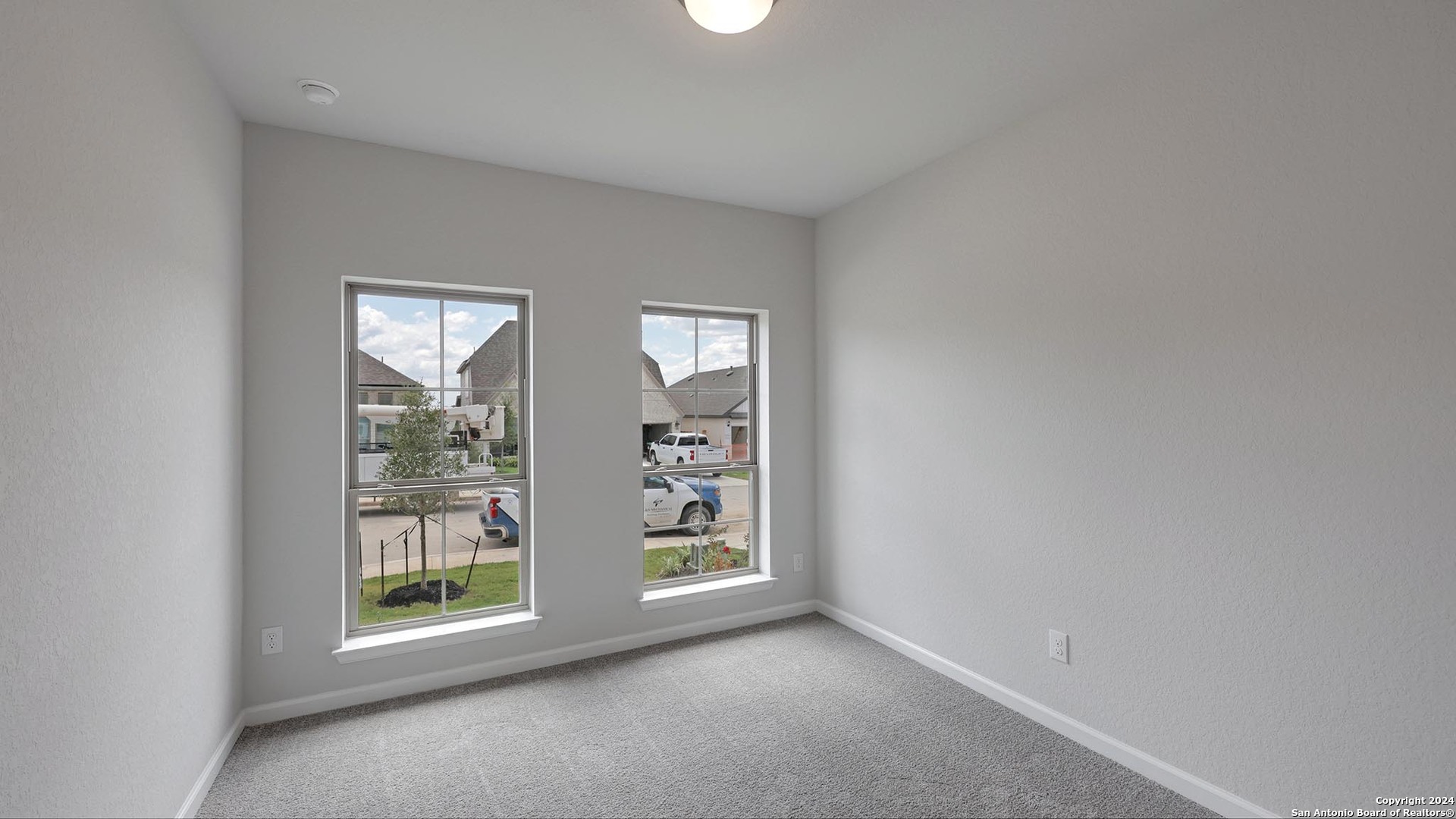 12537 Liberty Hill