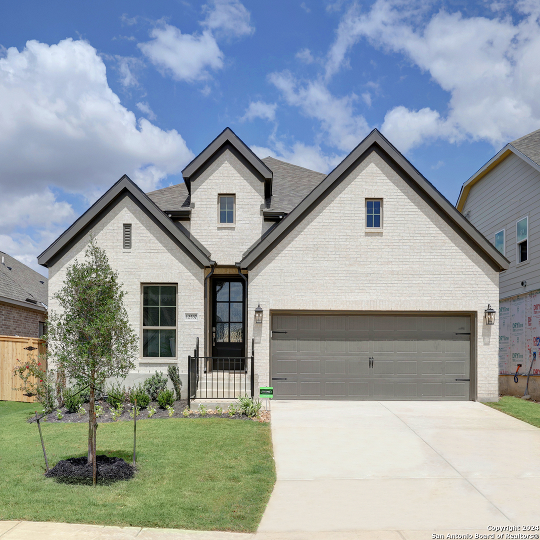 12537 Liberty Hill