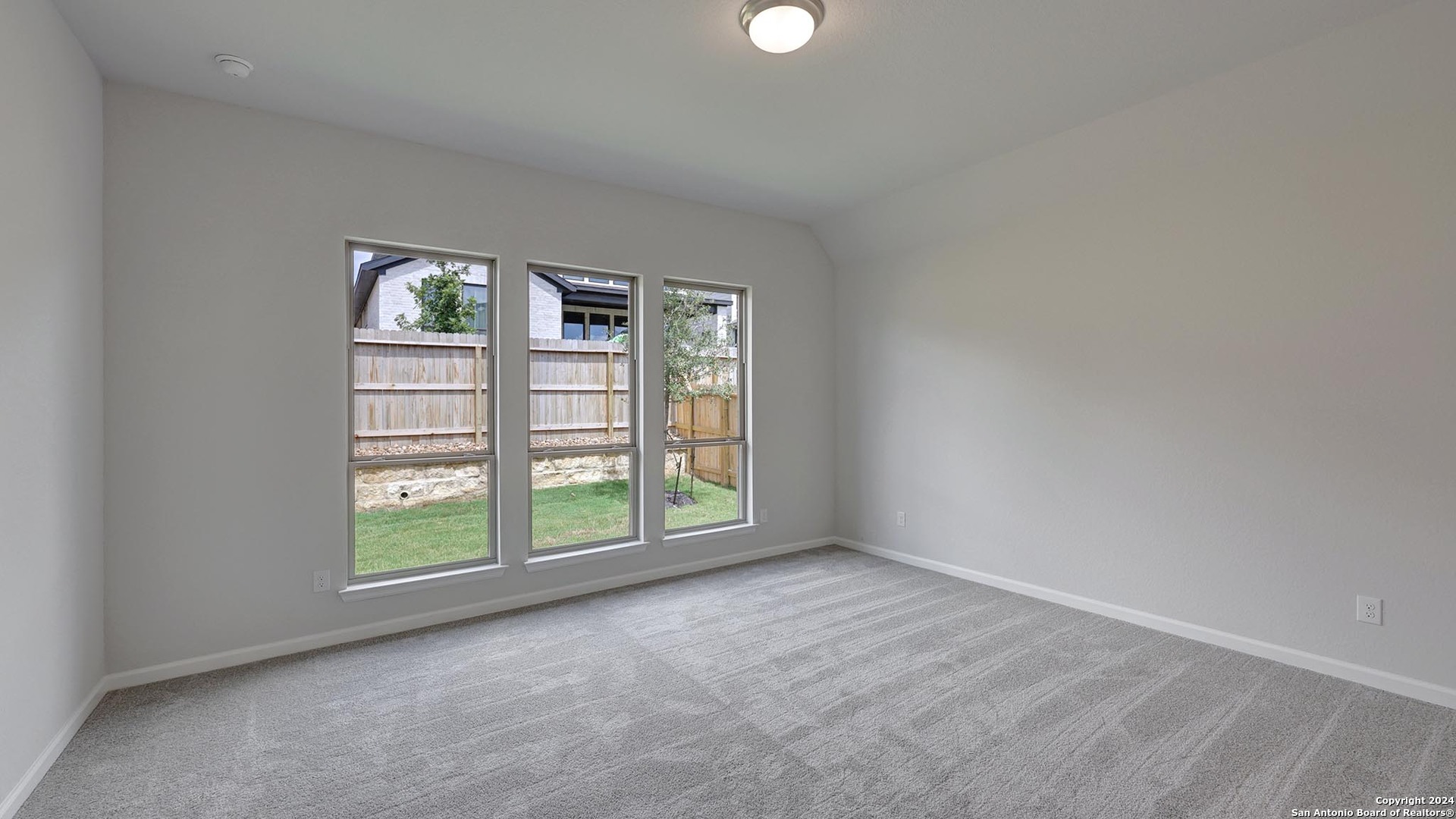 12537 Liberty Hill