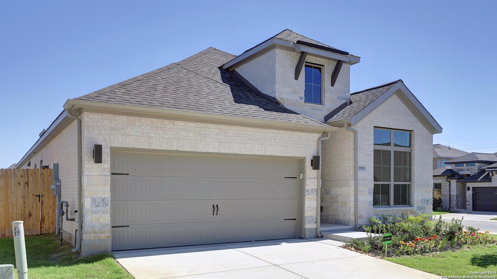 9902 Cavvy Trail