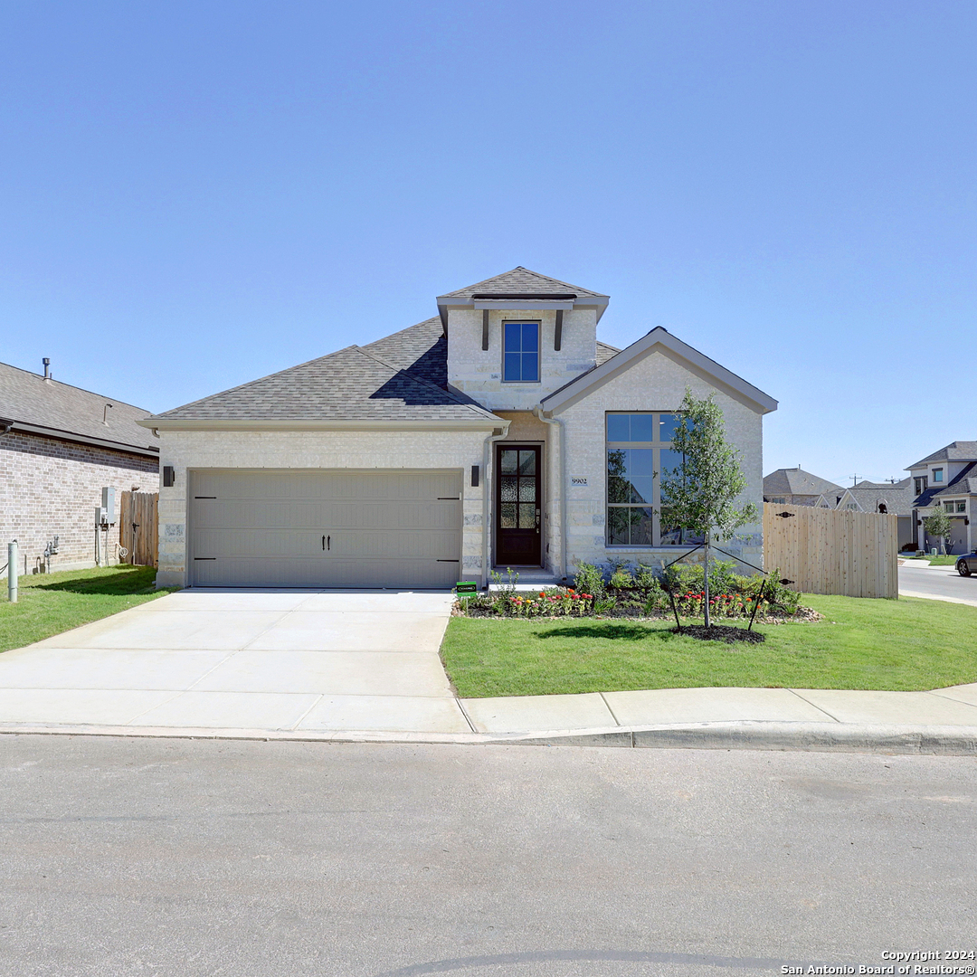 9902 Cavvy Trail