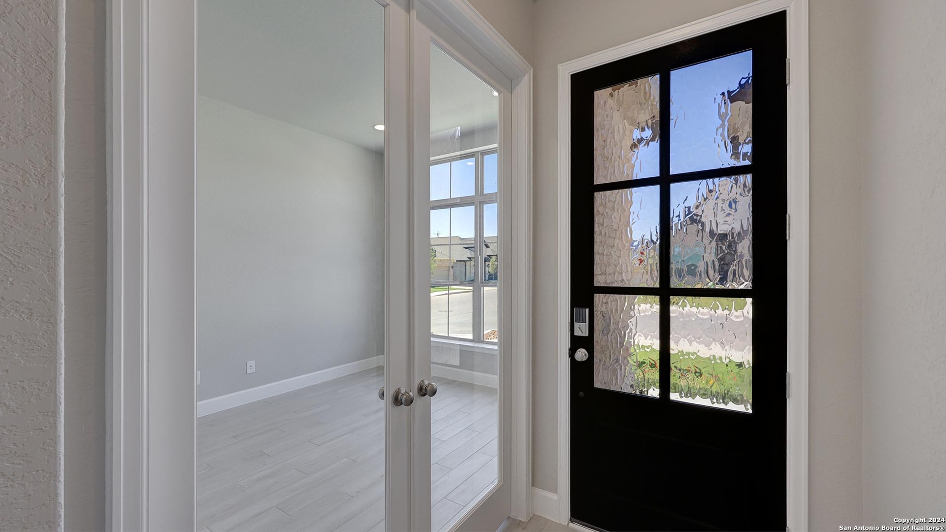 9902 Cavvy Trail
