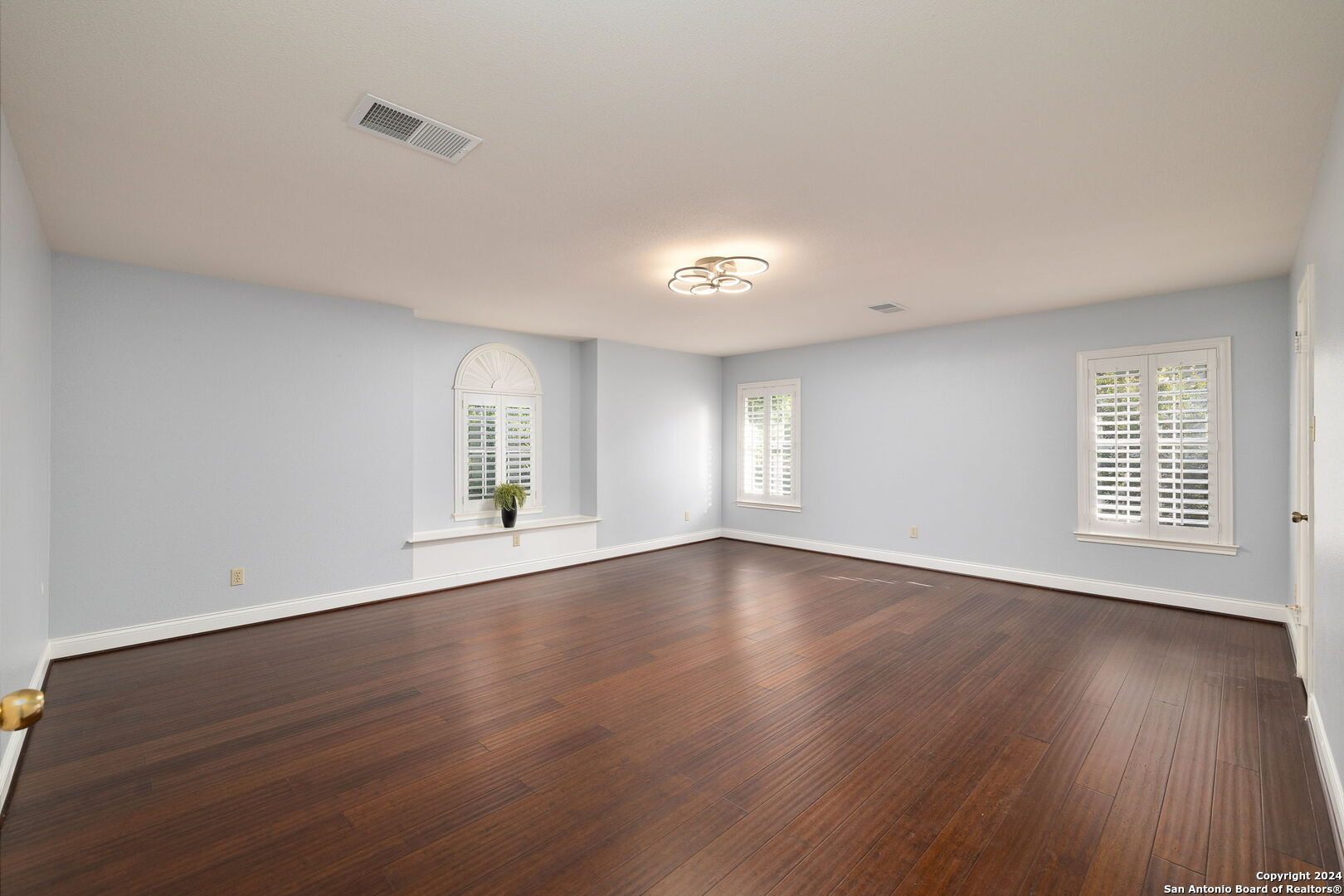 19139 Kristen Way