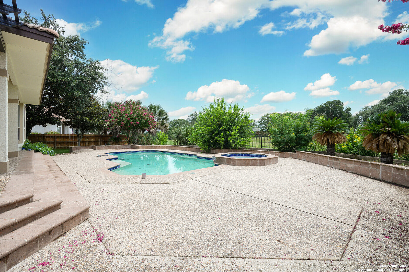 1214 Harvest Canyon