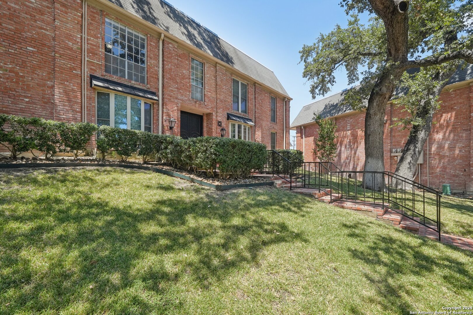 7500 CALLAGHAN RD Unit: 127