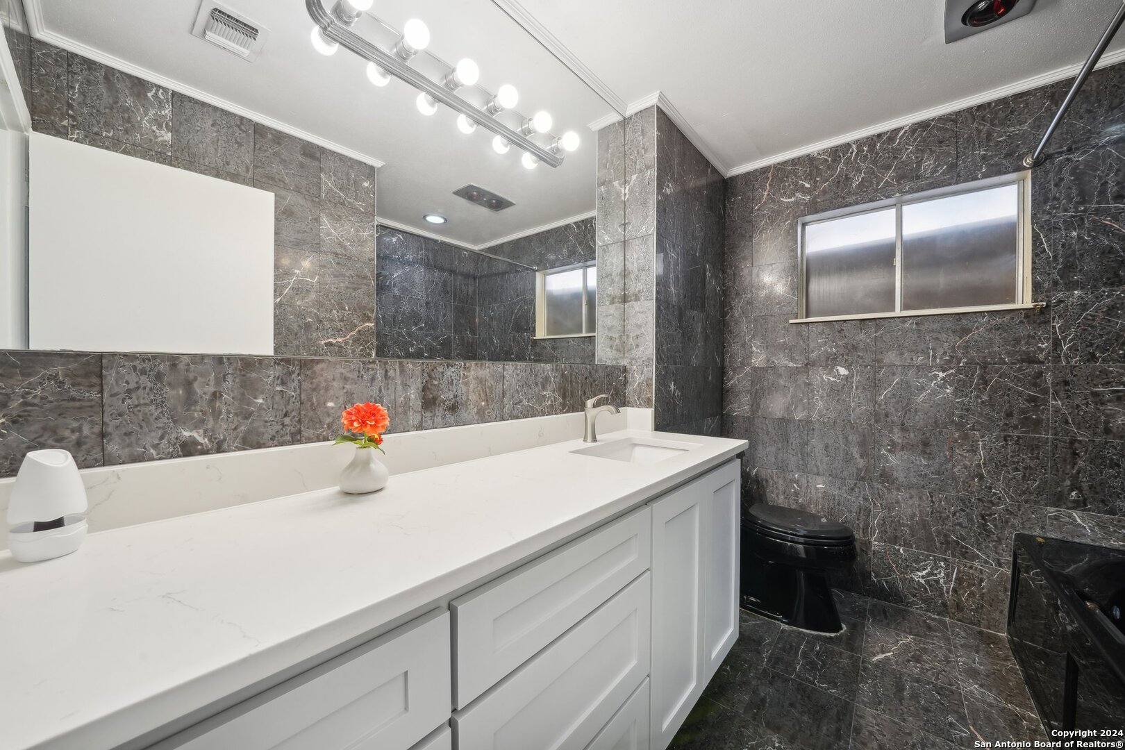 7500 CALLAGHAN RD Unit: 127