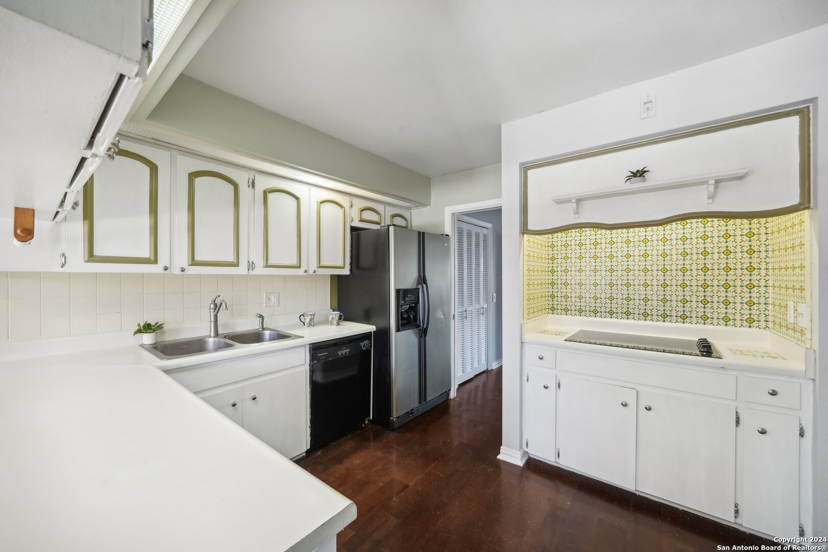 7500 CALLAGHAN RD Unit: 127