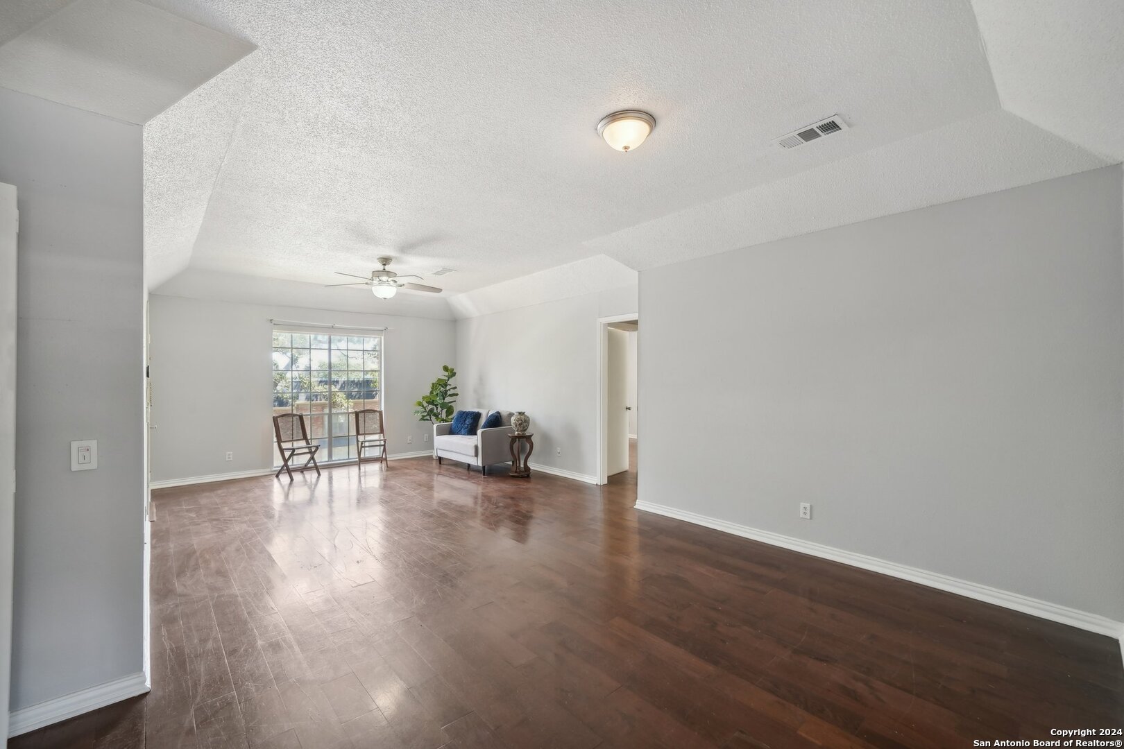 7500 CALLAGHAN RD Unit: 127