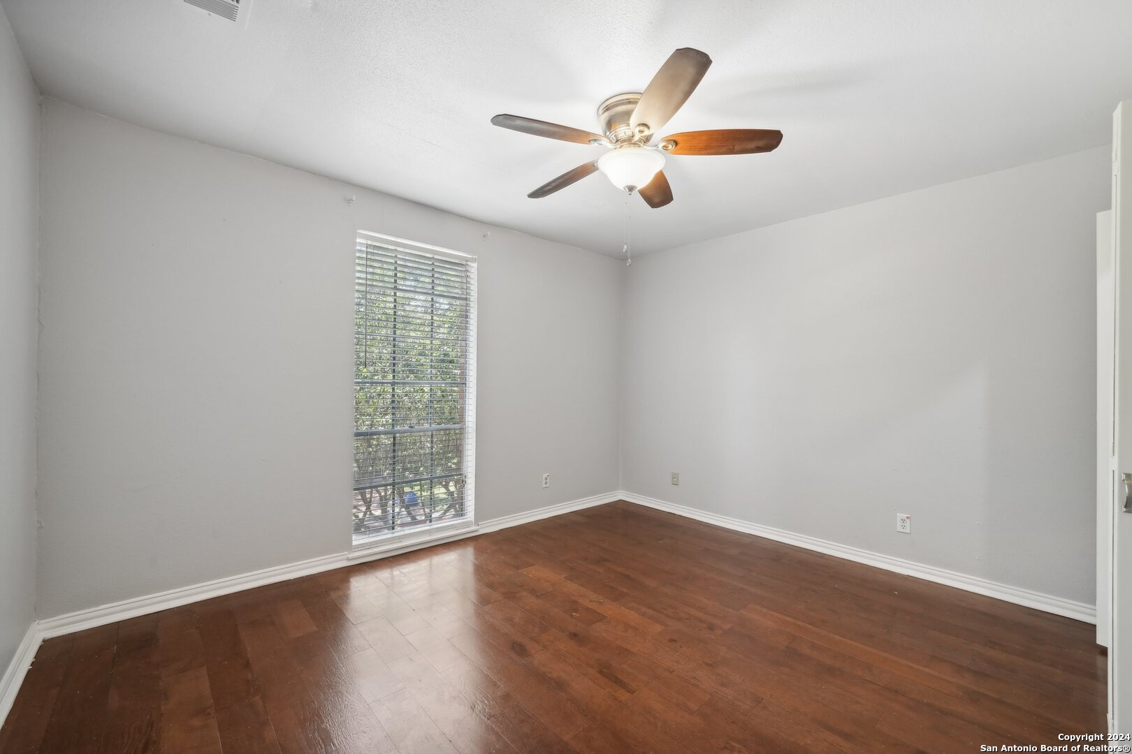 7500 CALLAGHAN RD Unit: 127