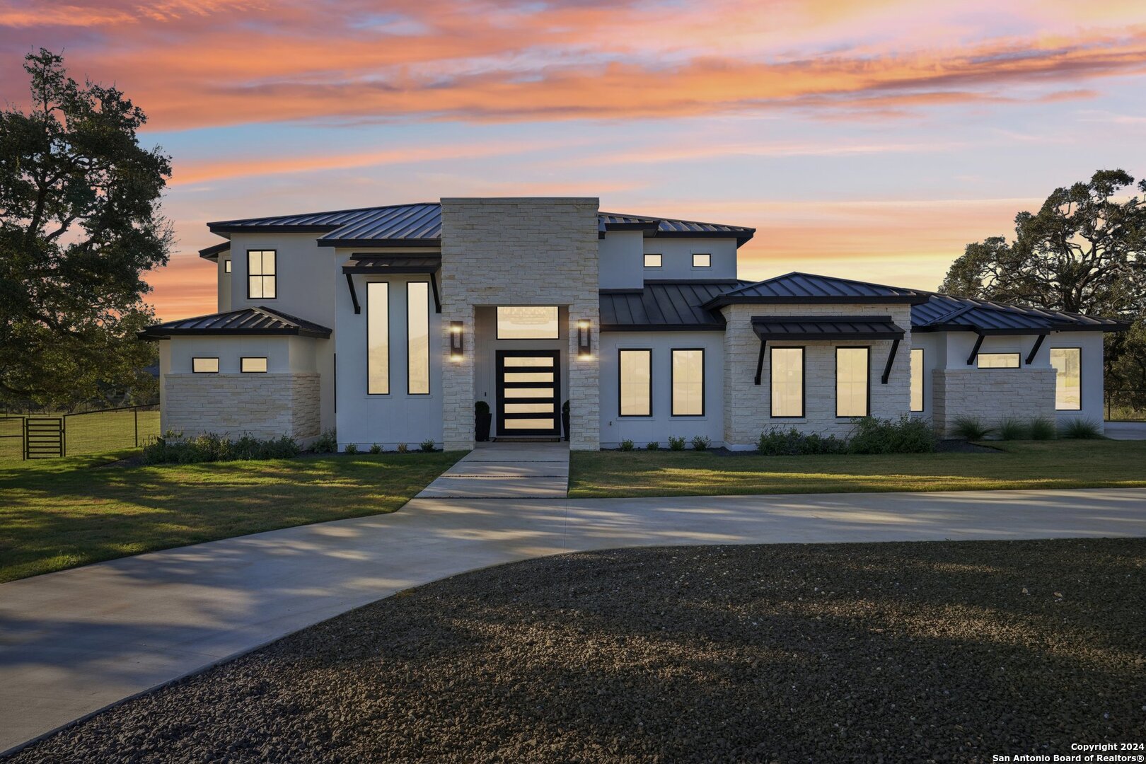 583 CURVATURA