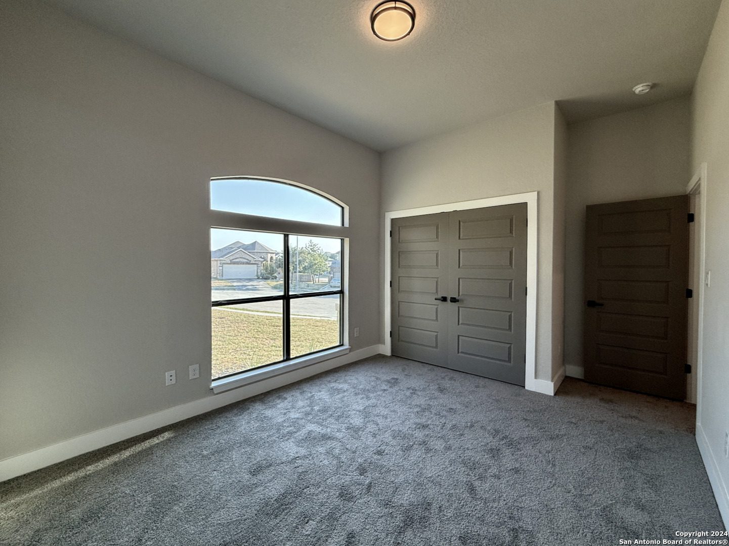 13705 TRAILSIDE LN