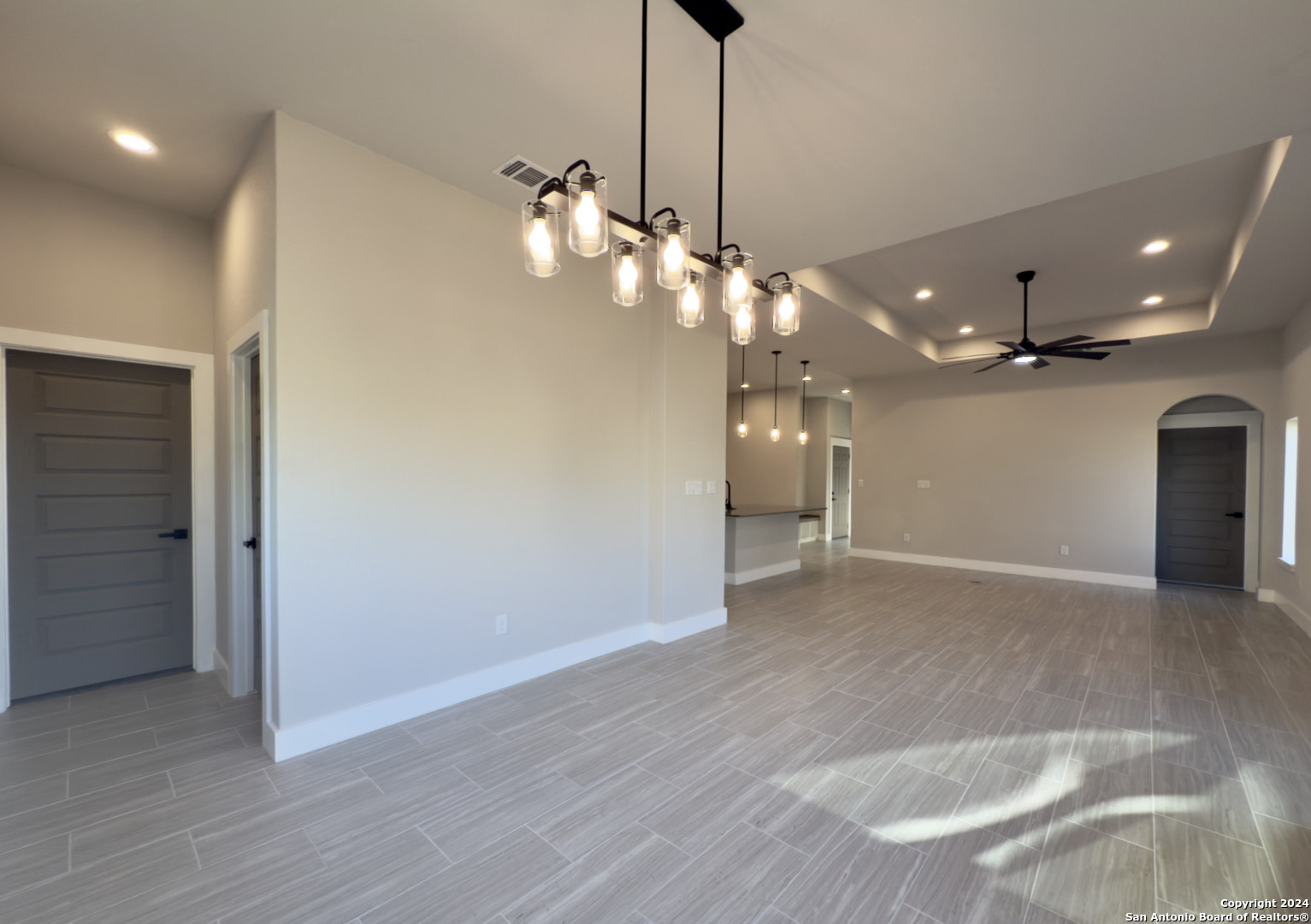 13705 TRAILSIDE LN