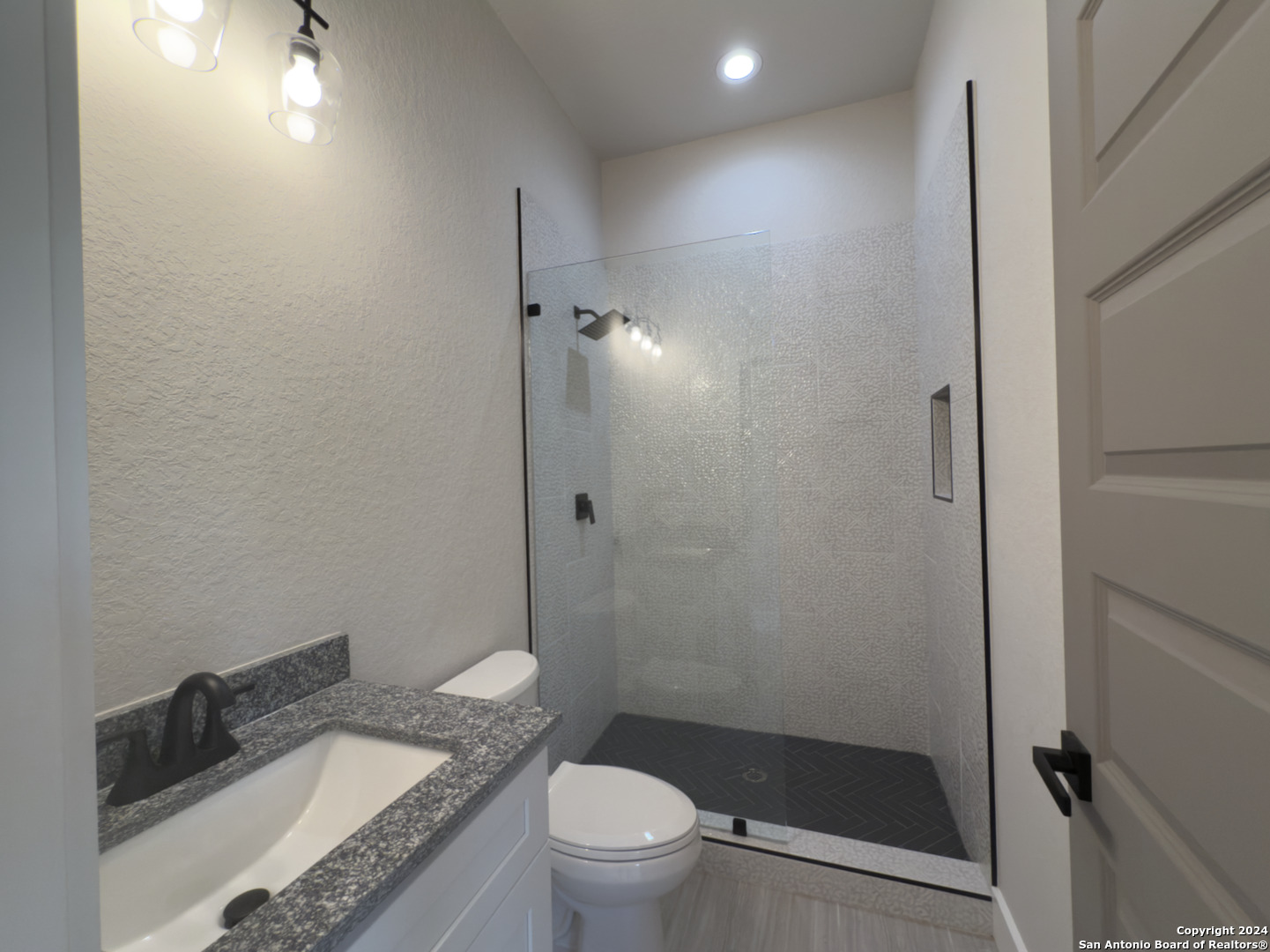 13705 TRAILSIDE LN