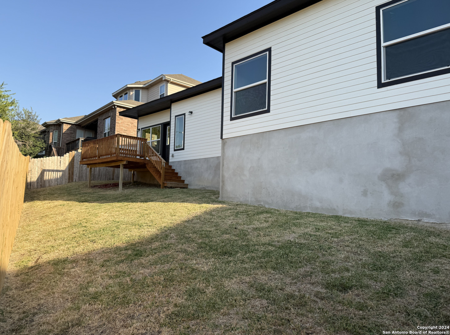 13705 TRAILSIDE LN